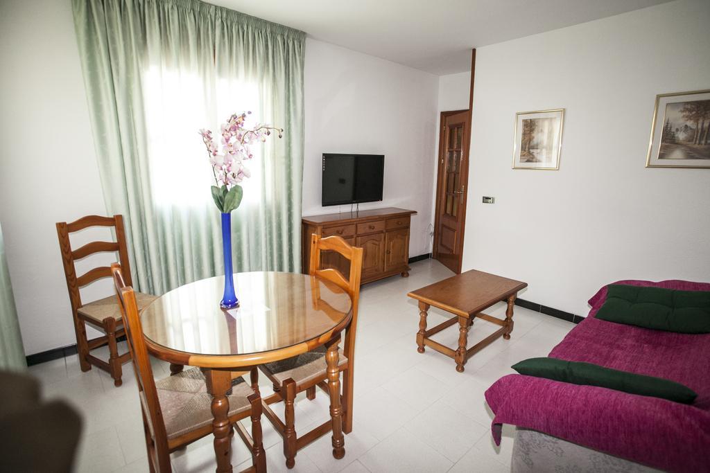 Hostal Venta Del Sol Baza Habitación foto
